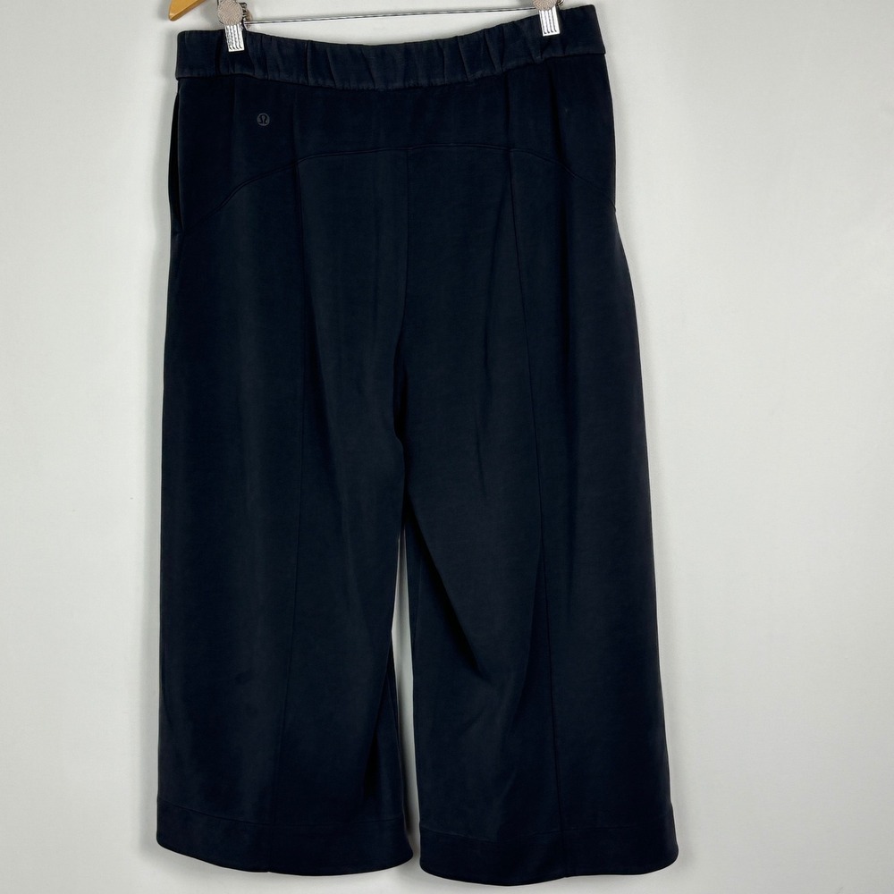 Lululemon Softstreme High Rise Culotte Pants Black Womens Sz 12 Wide Leg Lounge - Picture 3 of 16